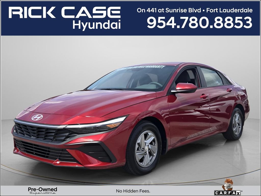 Used 2026 Hyundai Elantra SE FWD image 1