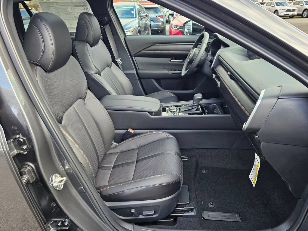 New 2026 MAZDA CX-50 AWD 2.5 Hybrid w/ Premium Pkg image 30