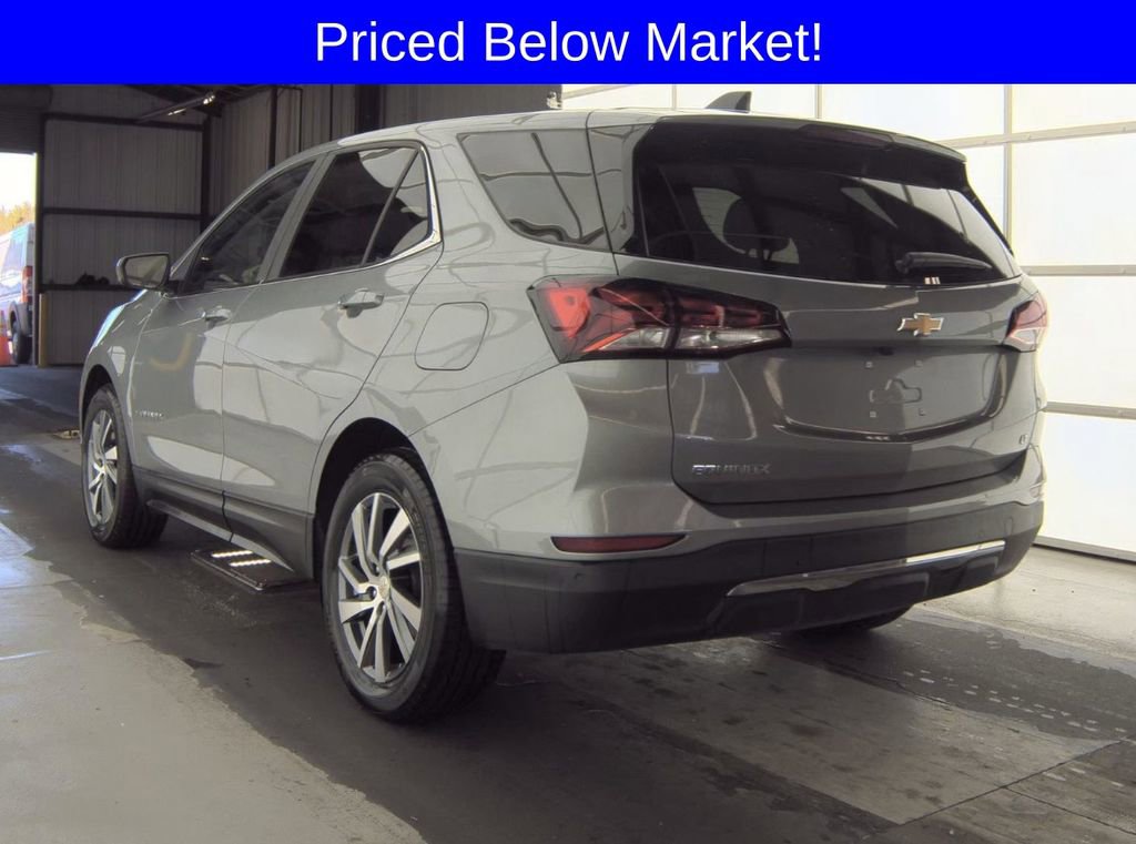 Used 2024 Chevrolet Equinox LT w/ LPO, Floor Liner Package image 4
