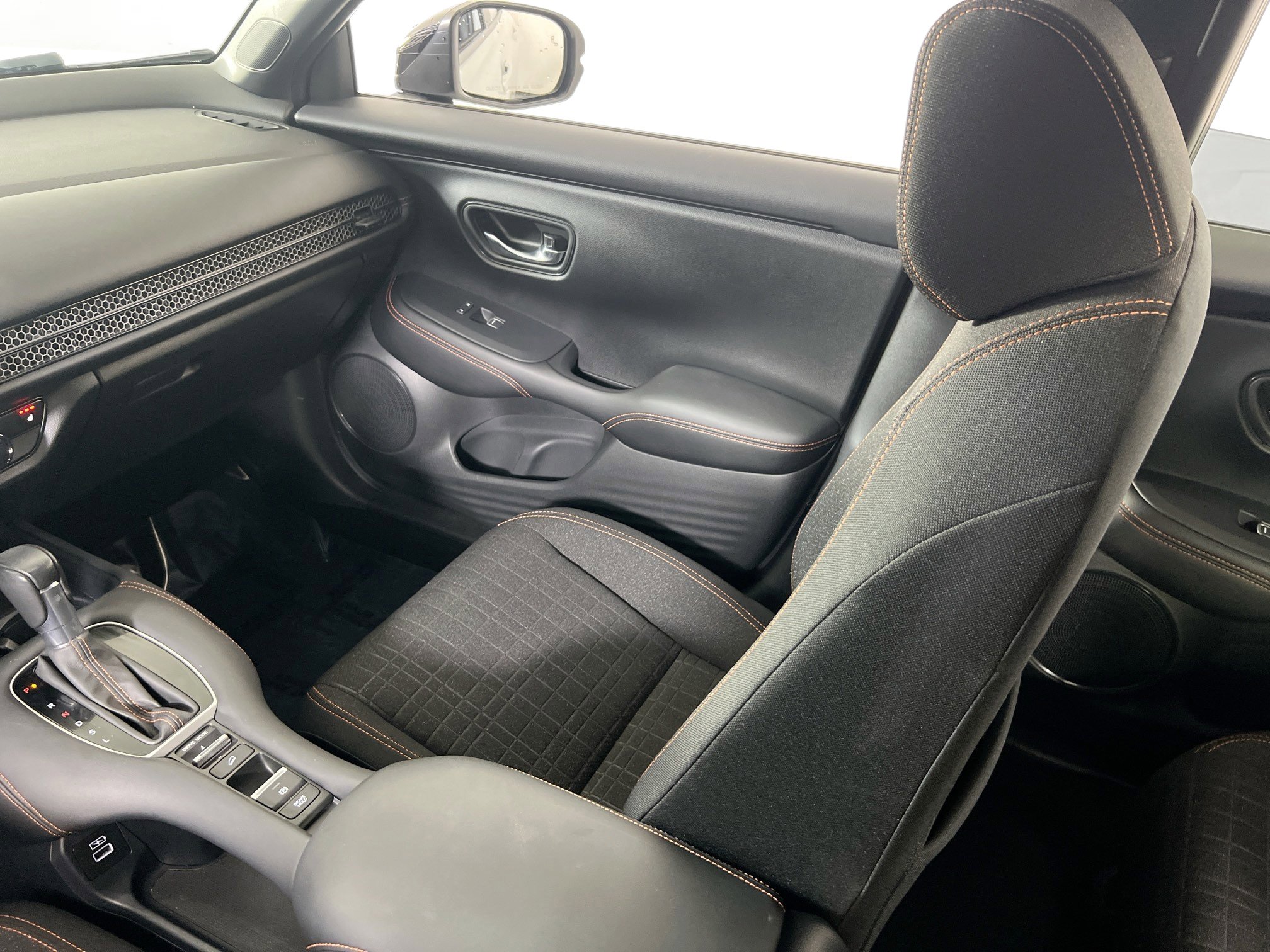 Used 2023 Honda HR-V Sport image 21