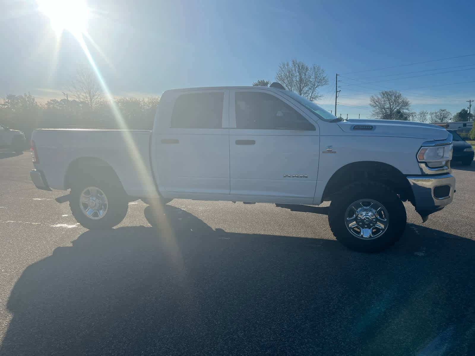 Used 2022 RAM 2500 Tradesman w/ Chrome Appearance Group image 7