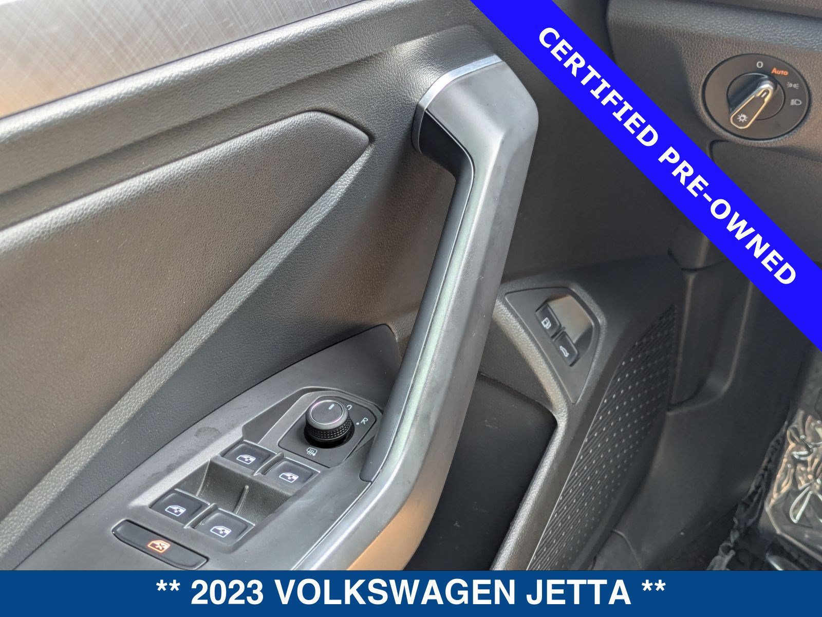 Used 2023 Volkswagen Jetta SE FWD image 24