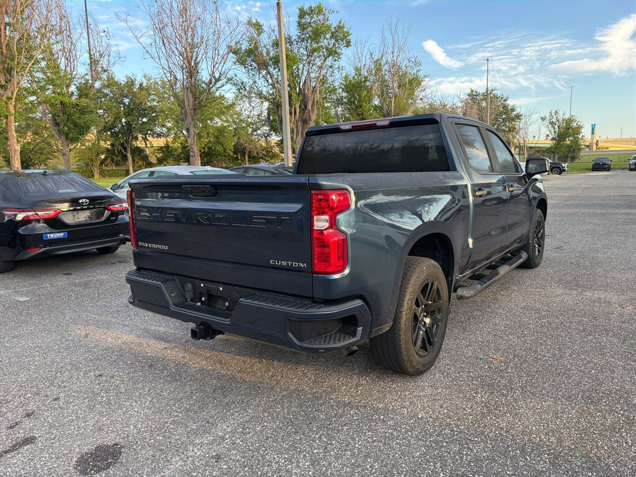 Used 2022 Chevrolet Silverado 1500 Custom image 5