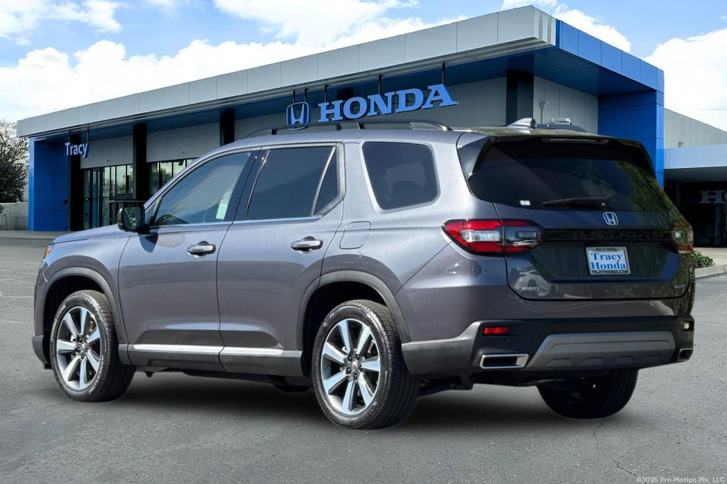 Certified 2024 Honda Pilot Elite image 10