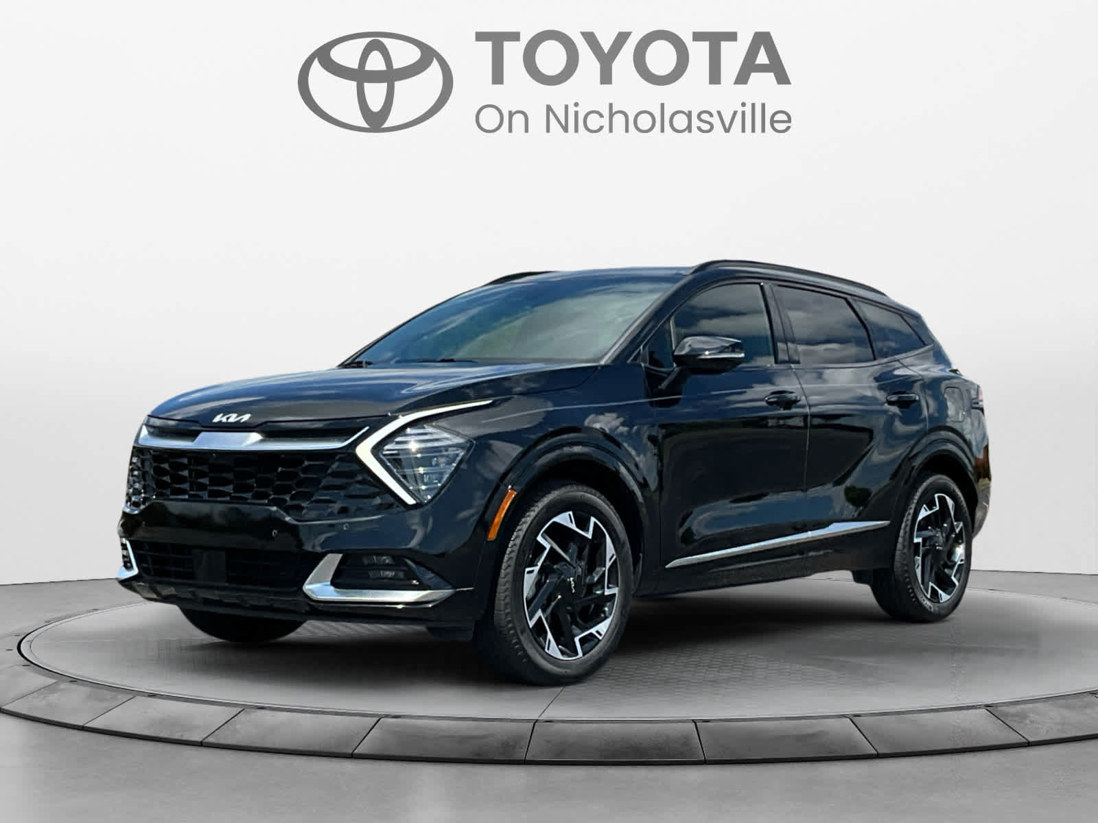 Used 2025 Kia Sportage SX