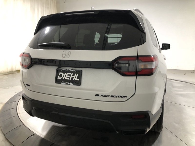 New 2026 Honda Pilot Black Edition image 7