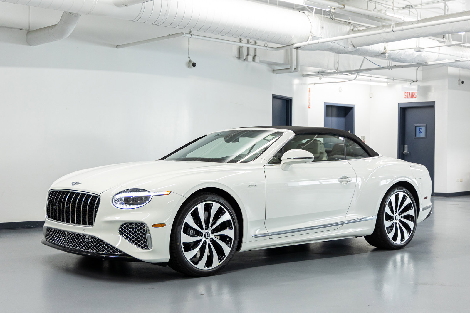 New 2026 Bentley Continental GT Azure AWD/4WD image 6