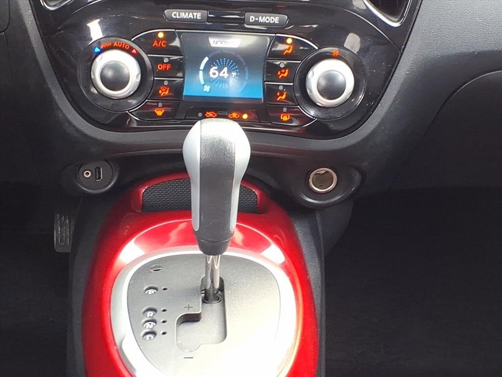 Used 2015 Nissan Juke SL image 16