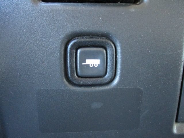 Used 2024 Chevrolet Express 2500 w/ Driver Convenience Package RWD image 18