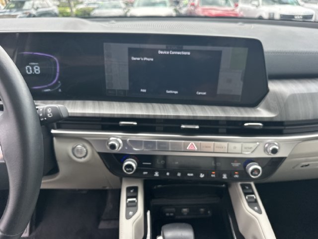 Certified 2025 Kia Telluride EX w/ EX Captain's Chair Package FWD image 20