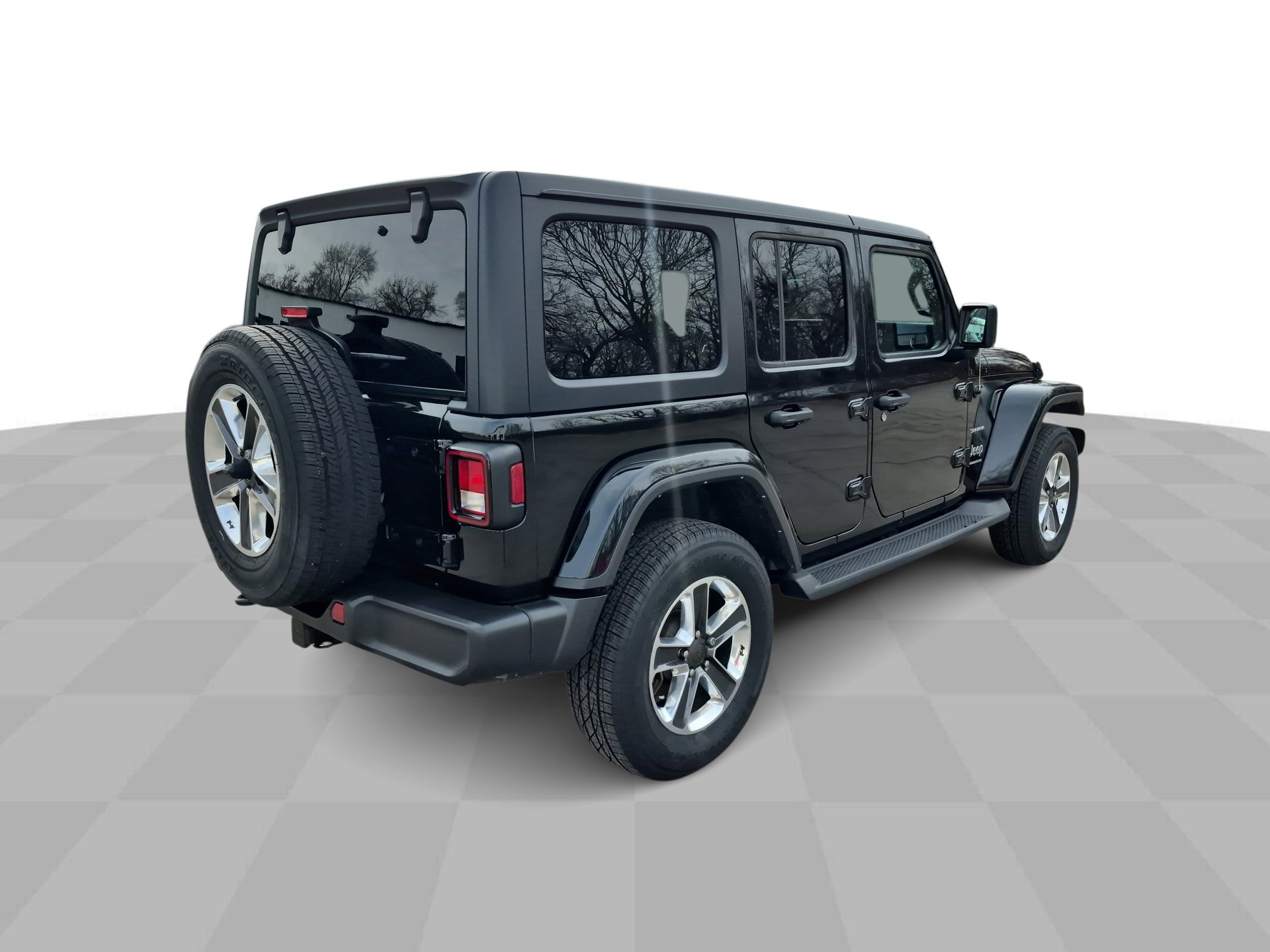 Used 2023 Jeep Wrangler Sahara w/ Cold Weather Group image 9