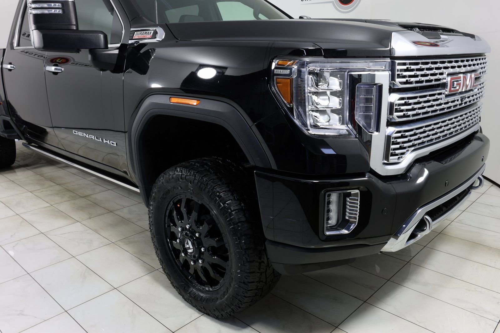 Used 2022 GMC Sierra 3500 Denali image 37