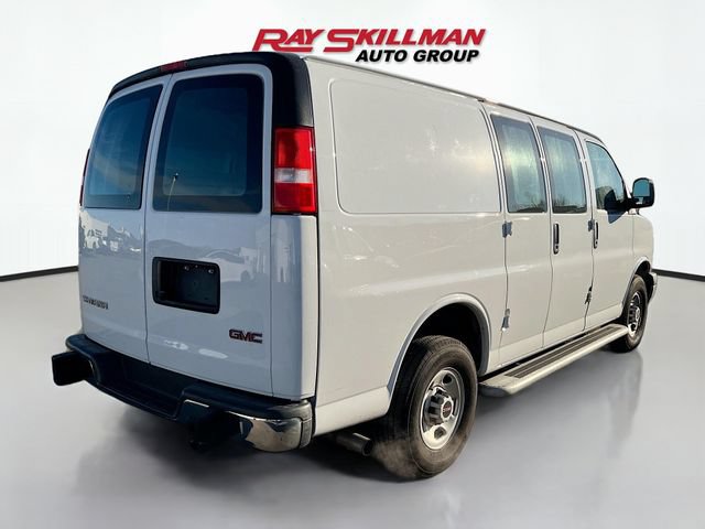 Used 2024 GMC Savana 2500 w/ Driver Convenience Package RWD image 7