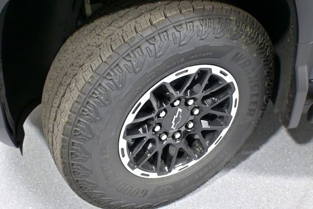 New 2026 Chevrolet Silverado EV Trail Boss w/ Premium Package image 13