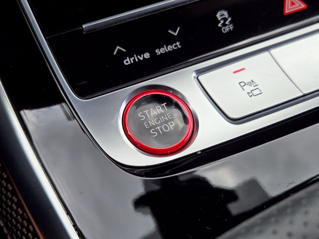 Used 2023 Audi SQ8 Premium Plus w/ Executive Package AWD/4WD image 26