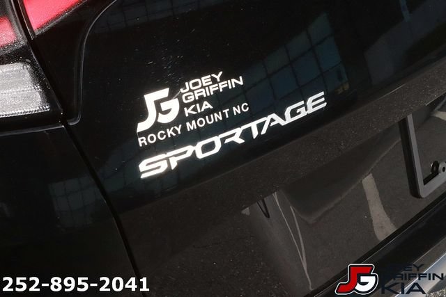 Certified 2025 Kia Sportage SX FWD image 10