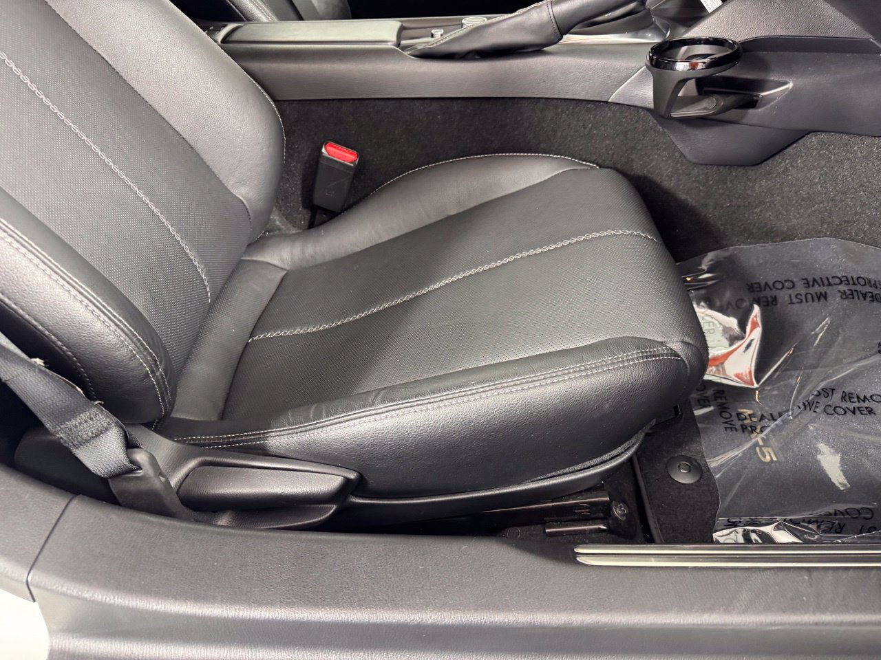 Used 2021 MAZDA MX-5 Miata RF Grand Touring RWD image 27