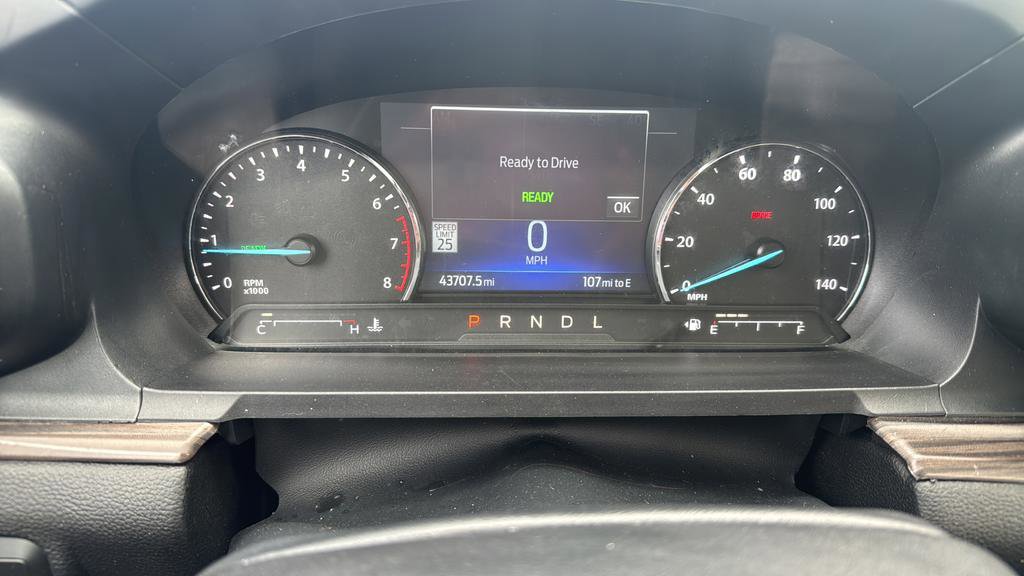 Used 2022 Ford Explorer Limited image 36