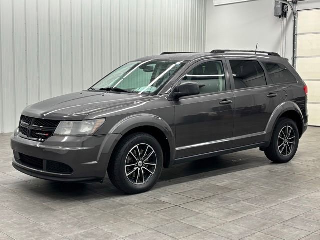 Used 2018 Dodge Journey SE w/ Connectivity Group FWD image 5
