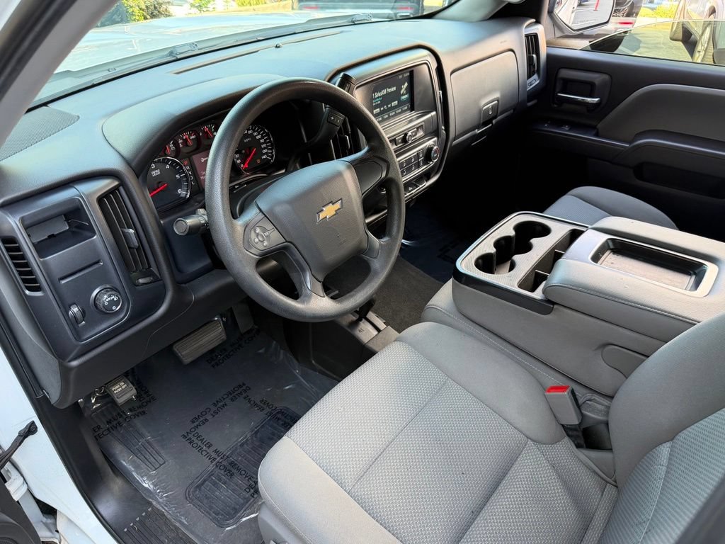 Used 2019 Chevrolet Silverado 1500 Custom w/ Custom Convenience Package AWD/4WD image 24