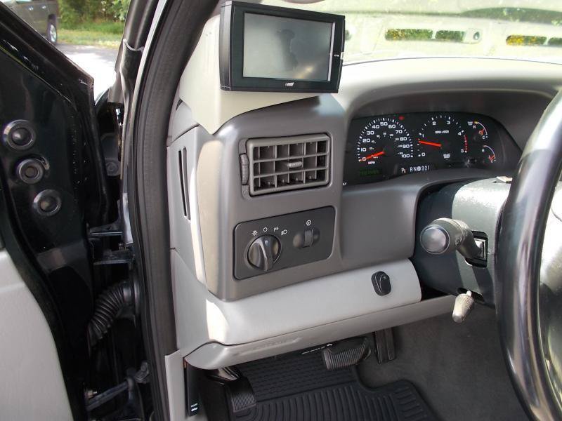 Used 2004 Ford F350 Lariat AWD/4WD image 31