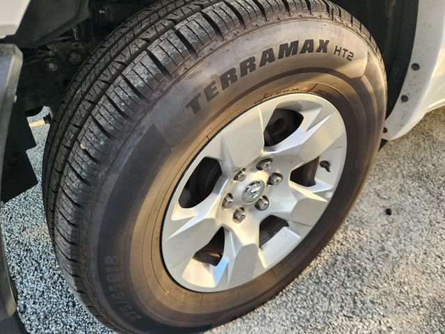 Used 2025 RAM 1500 Big Horn AWD/4WD image 10