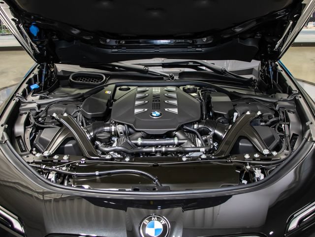 New 2026 BMW 760i xDrive w/ Executive Package AWD/4WD image 5