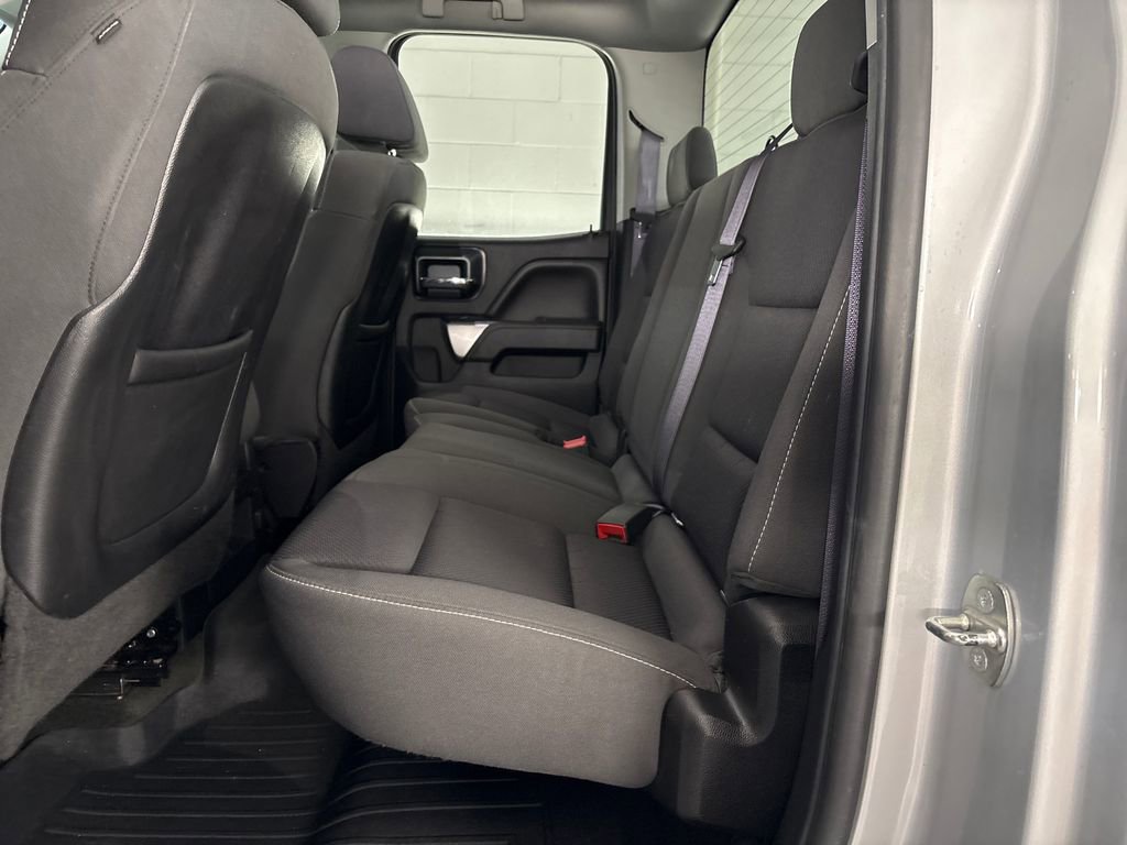 Used 2015 Chevrolet Silverado 2500 LT w/ LT Convenience Package AWD/4WD image 32