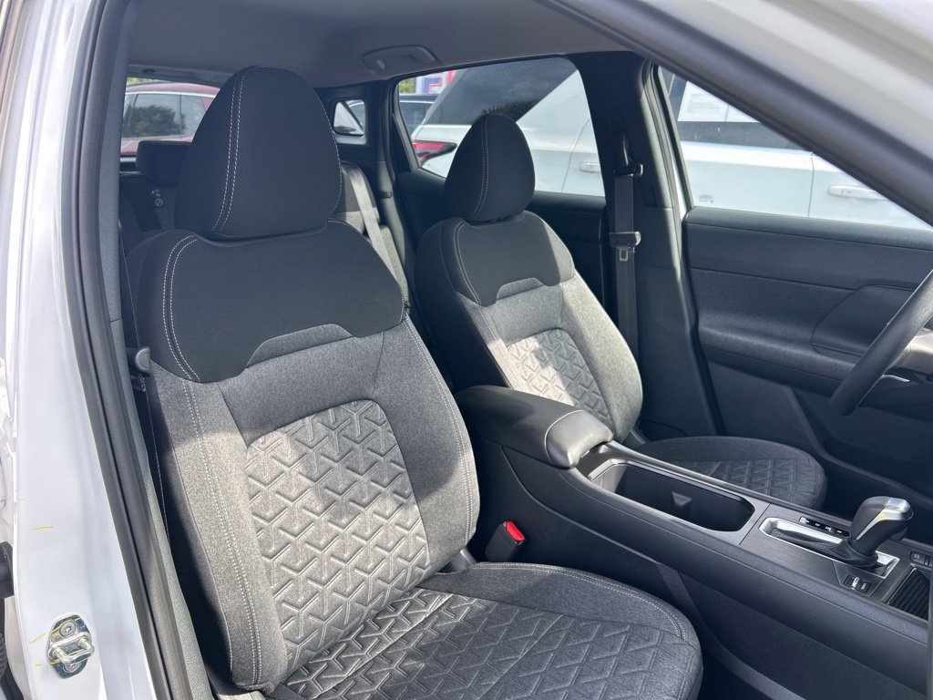 Certified 2025 Nissan Kicks SV FWD image 42