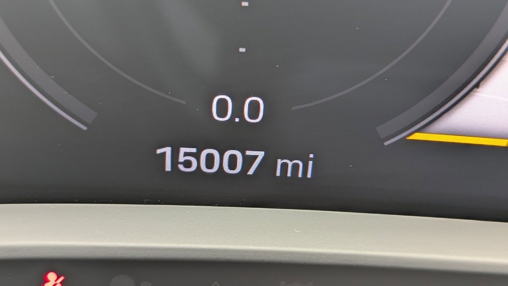 Used 2024 Porsche Taycan GTS w/ Premium Package image 29