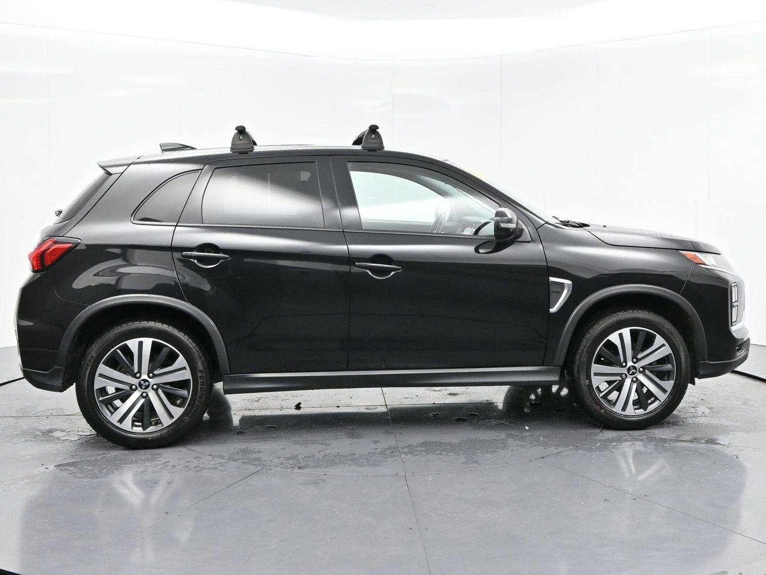 Used 2022 Mitsubishi Outlander Sport SE image 8
