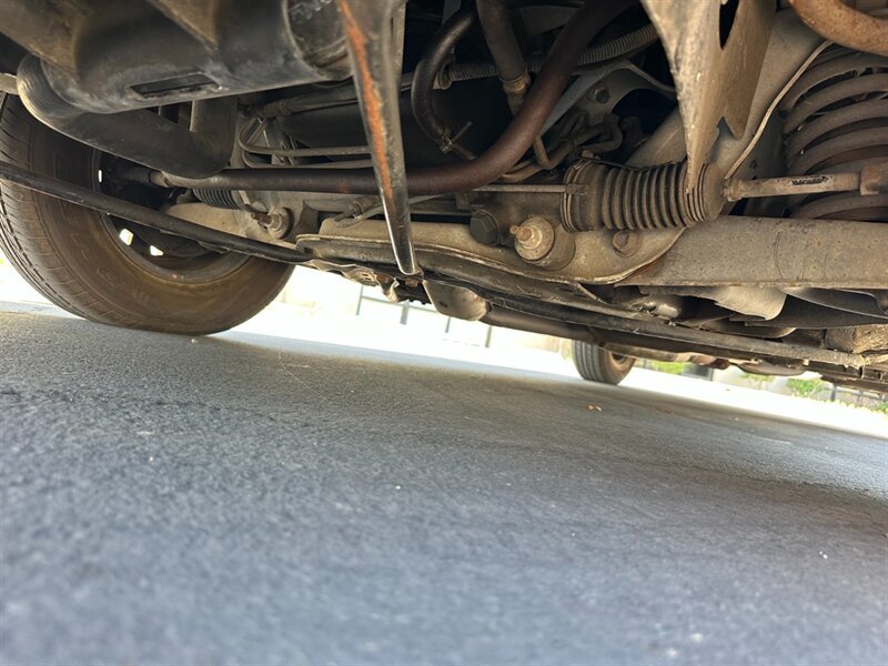 Used 1988 Ford Mustang LX RWD image 30