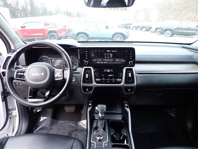 Used 2022 Kia Sorento S image 20