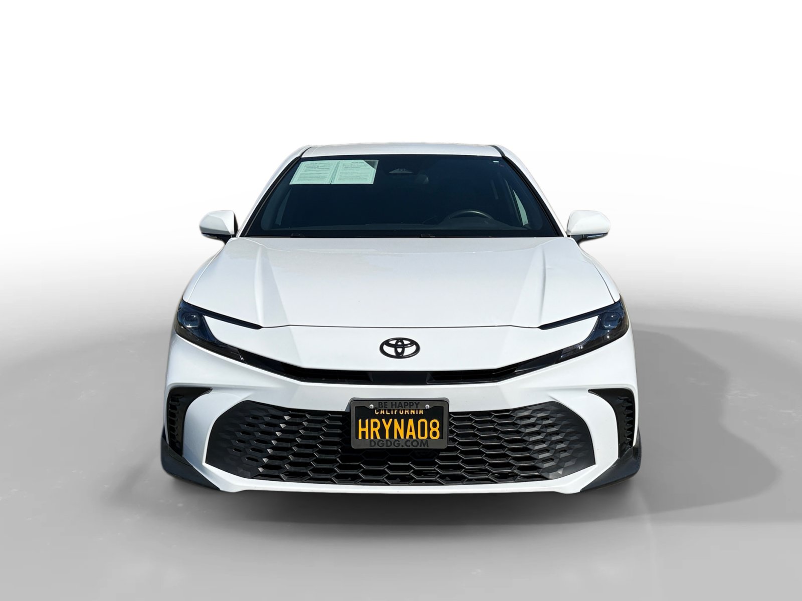 Used 2026 Toyota Camry SE FWD image 8