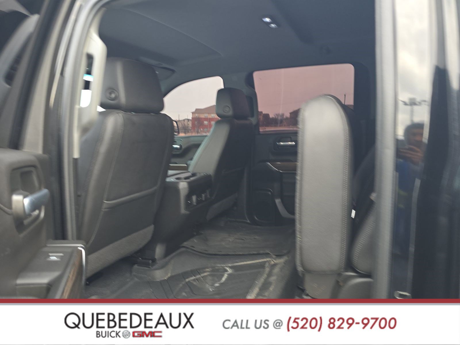 Used 2020 Chevrolet Silverado 1500 LT Trail Boss w/ Midnight Edition image 17