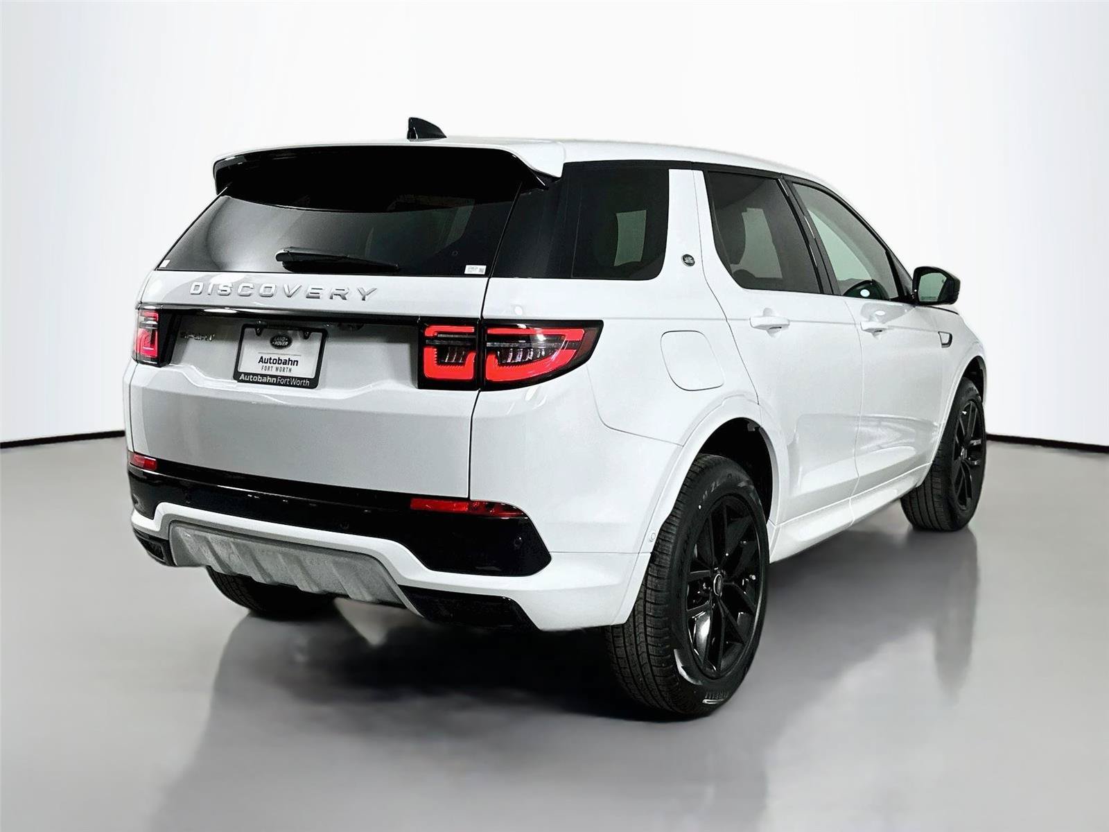 Certified 2025 Land Rover Discovery Sport S AWD/4WD image 6
