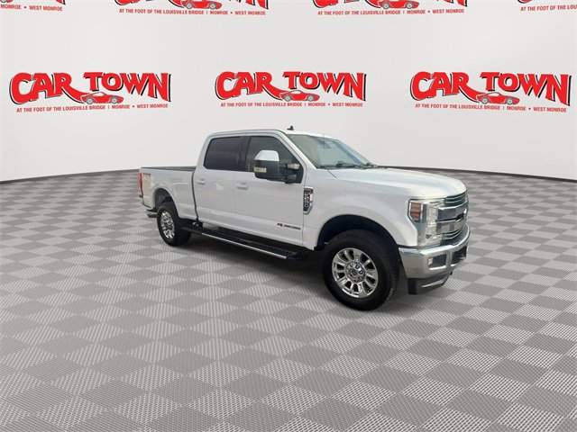 Used 2019 Ford F250 Lariat w/ Lariat Value Package image 2