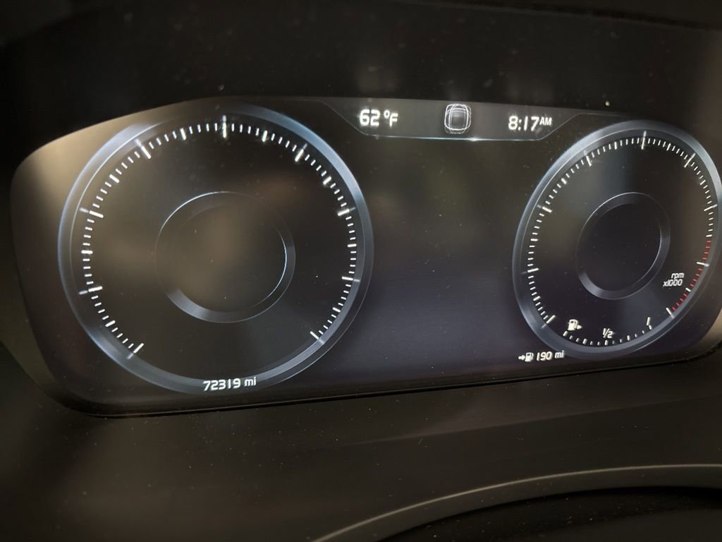 Used 2018 Volvo V90 T6 Cross Country w/ Convenience Package image 28