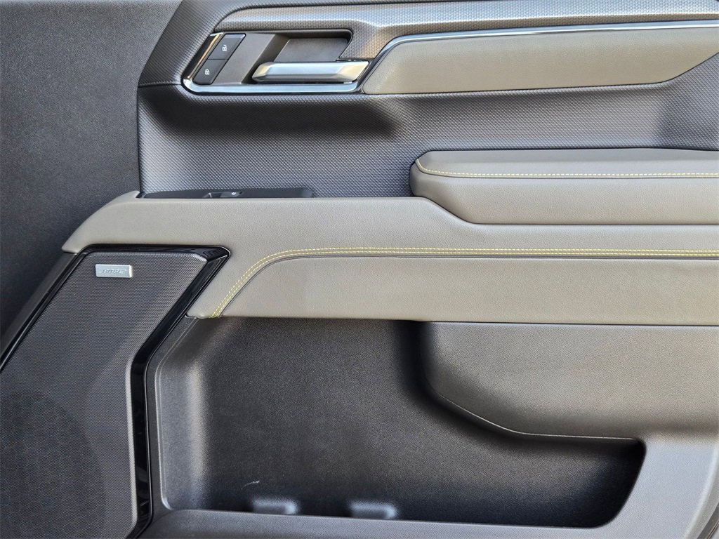 Used 2024 Chevrolet Silverado 1500 ZR2 w/ Technology Package image 27