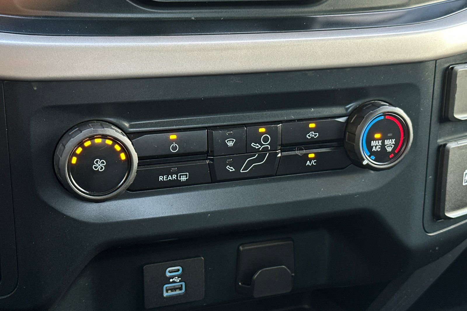 Used 2023 Ford F150 XLT image 18