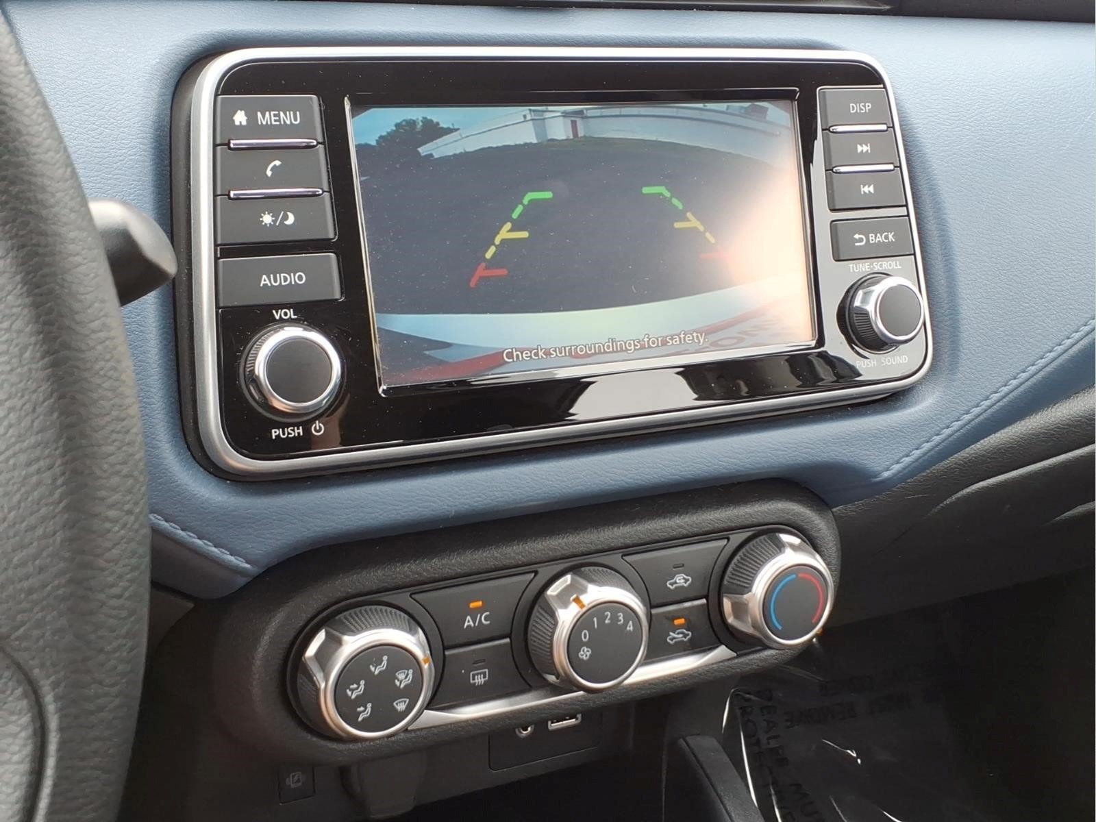 Certified 2025 Nissan Versa SV FWD image 21