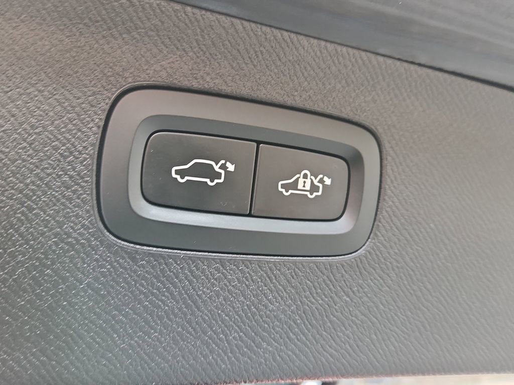 Used 2019 Volvo XC90 T6 Inscription w/ Advanced Package image 12