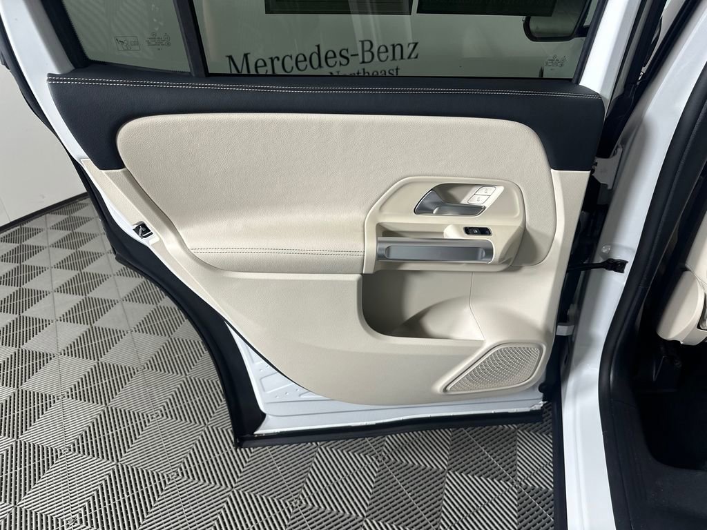 Certified 2023 Mercedes-Benz GLB 250 GLB 250 image 22