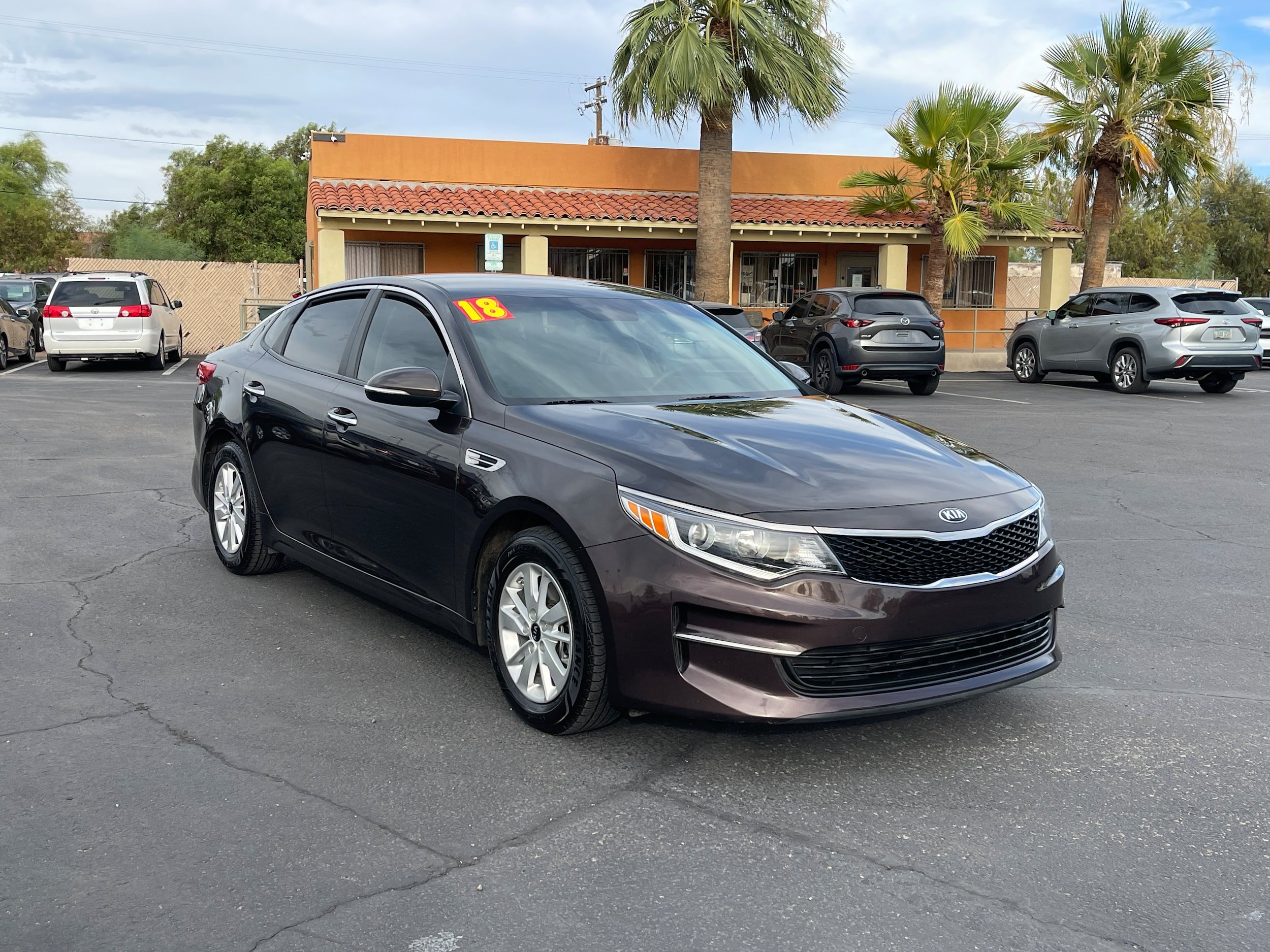 Used 2018 Kia Optima LX FWD image 7