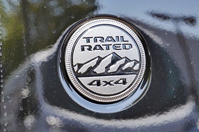 New 2025 Jeep Gladiator Sport S image 12