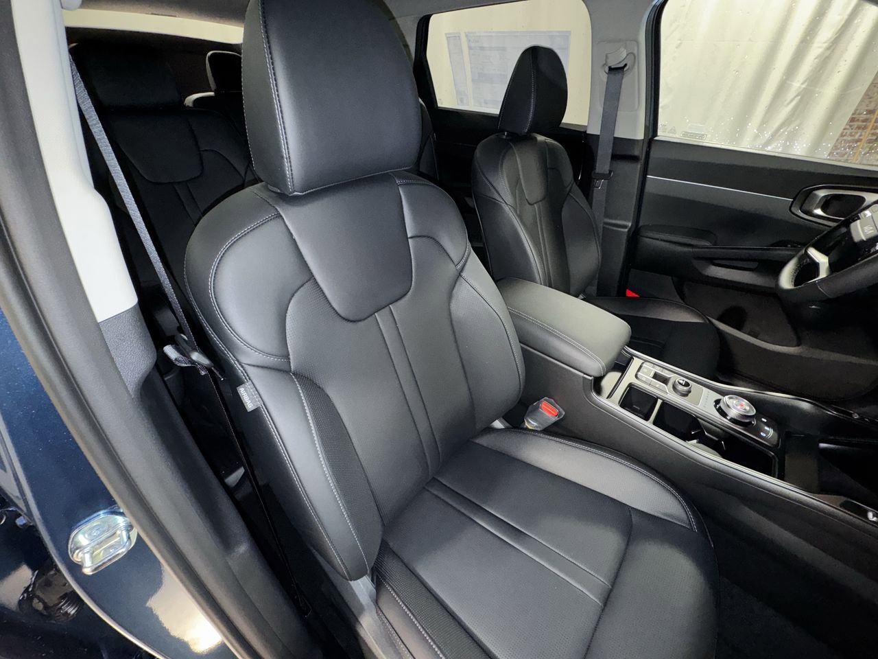 New 2026 Kia Sorento EX w/ EX Premium Package image 32