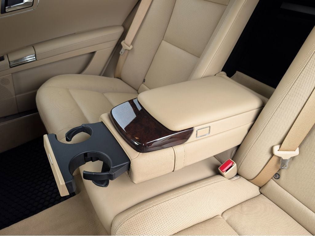 Used 2010 Mercedes-Benz S 550 4MATIC image 15