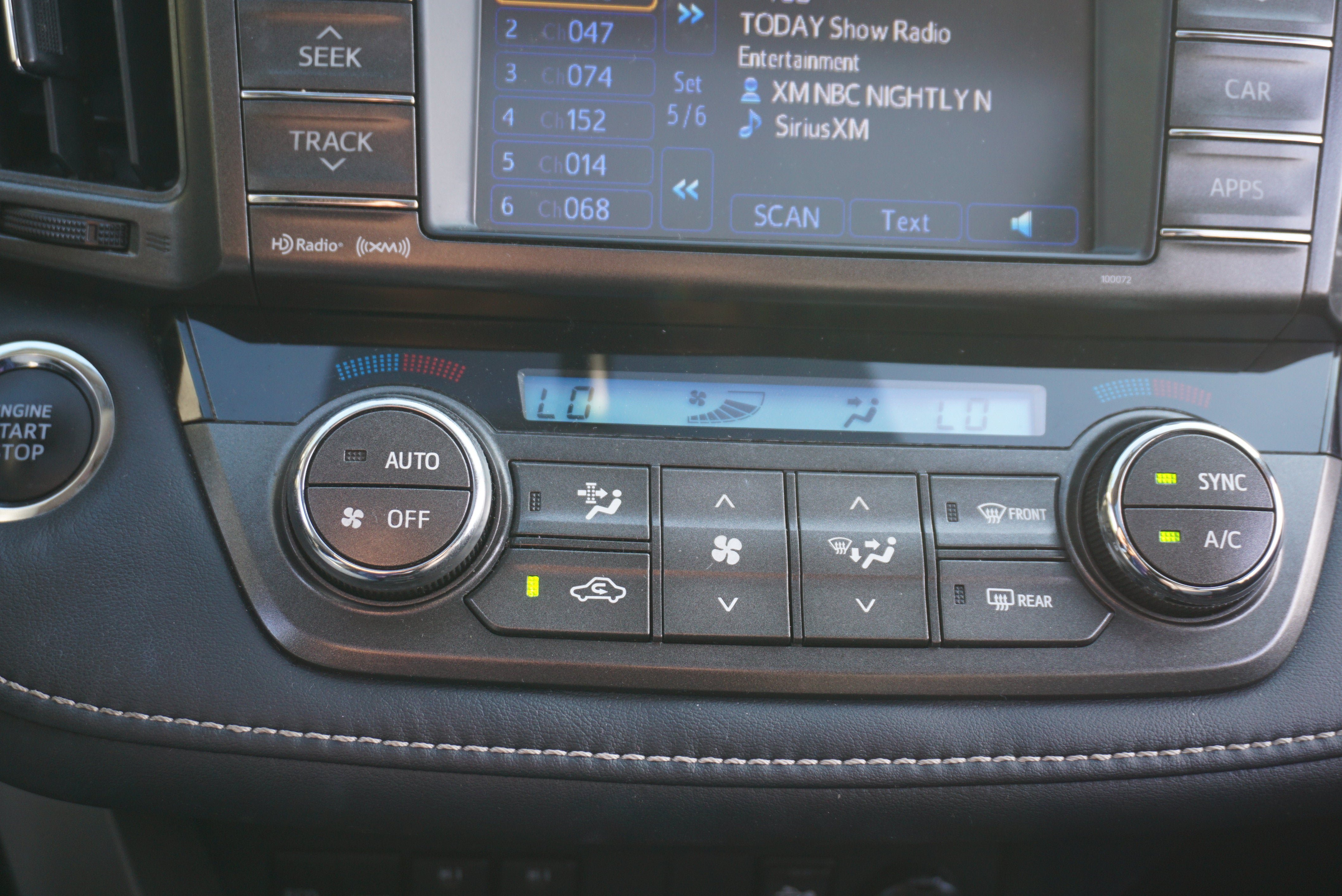 Used 2013 Toyota RAV4 Limited AWD/4WD image 13
