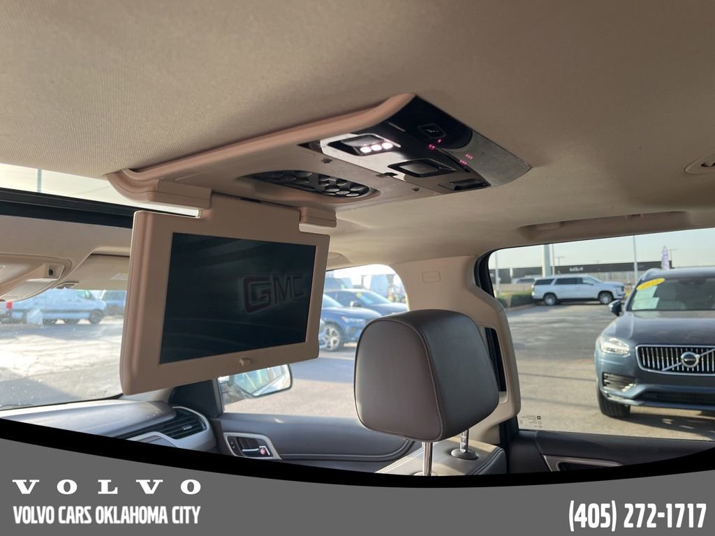 Used 2020 GMC Yukon XL Denali w/ Denali Premium Package image 17