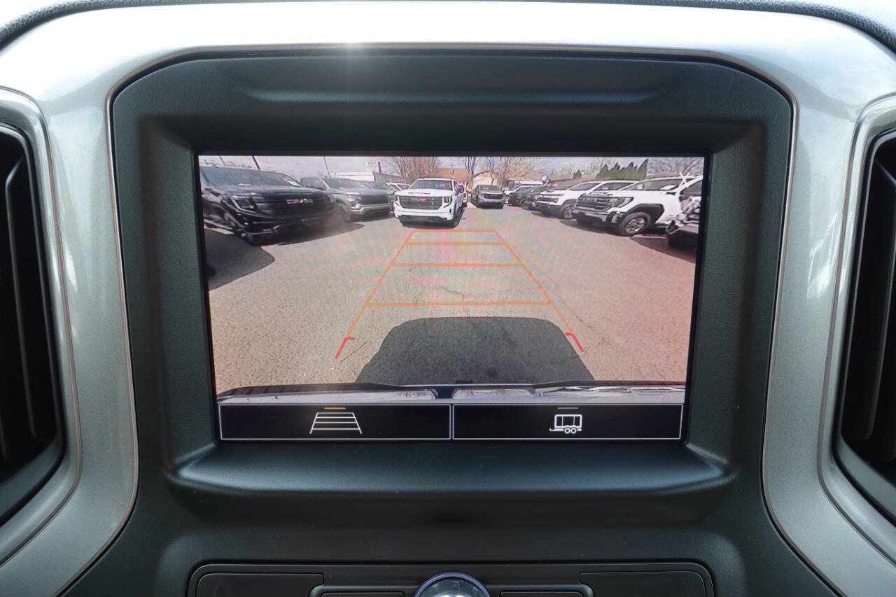 Used 2024 GMC Sierra 2500 Pro AWD/4WD image 42